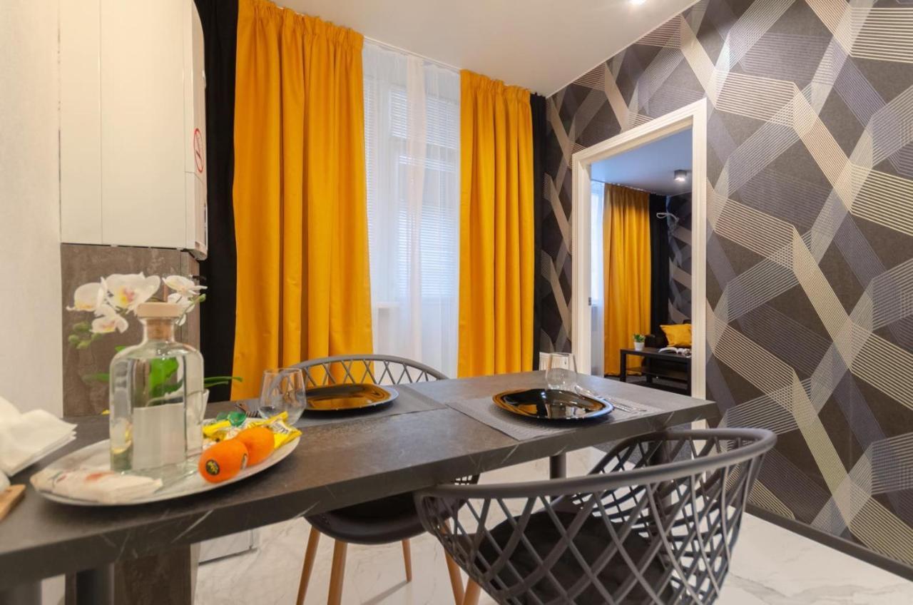Ferienwohnung Samira 2 Kiew Exterior foto