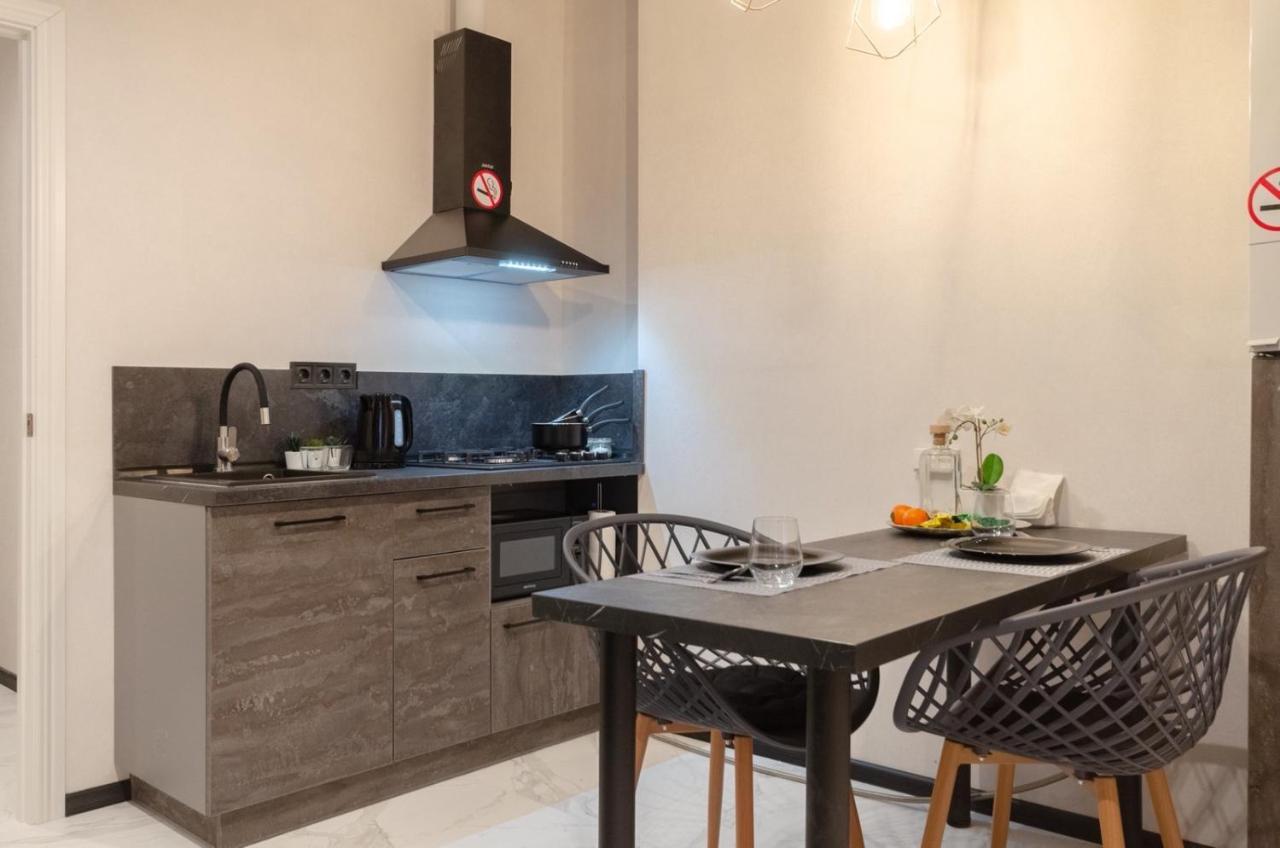 Ferienwohnung Samira 2 Kiew Exterior foto